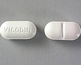 Vicodin 5/500mg-v-careshop